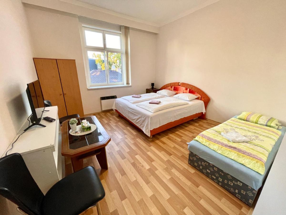 Pension Majovka Cheb Exterior photo